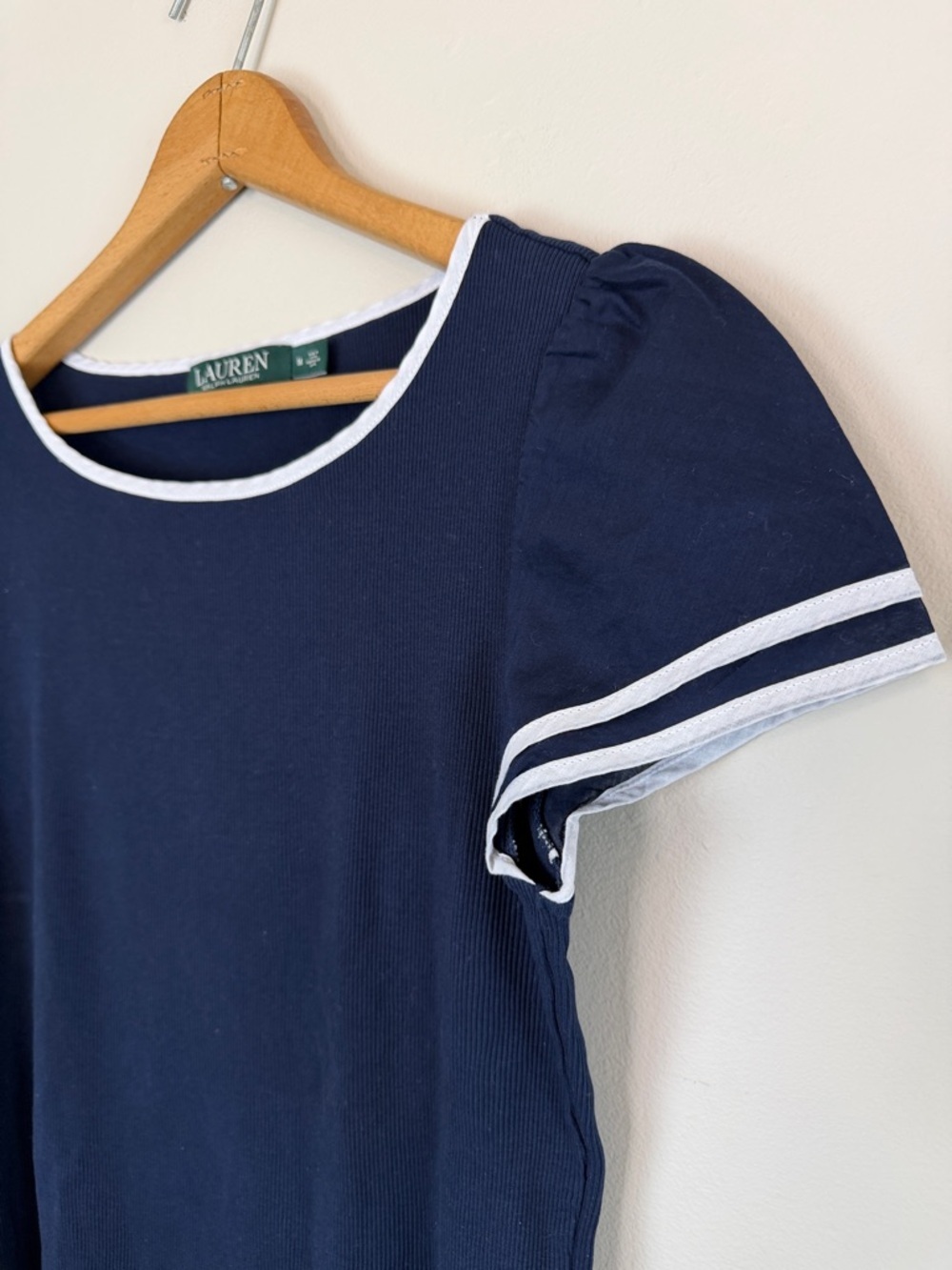 Lauren Ralph Lauren Medium
M Ribbed Top Flutter Sleeve Navy Blue Baby Tee Shirt - Picture 4 of 6